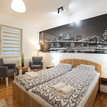 V & V Studio Apartments 2 Nisz Zewnętrze zdjęcie